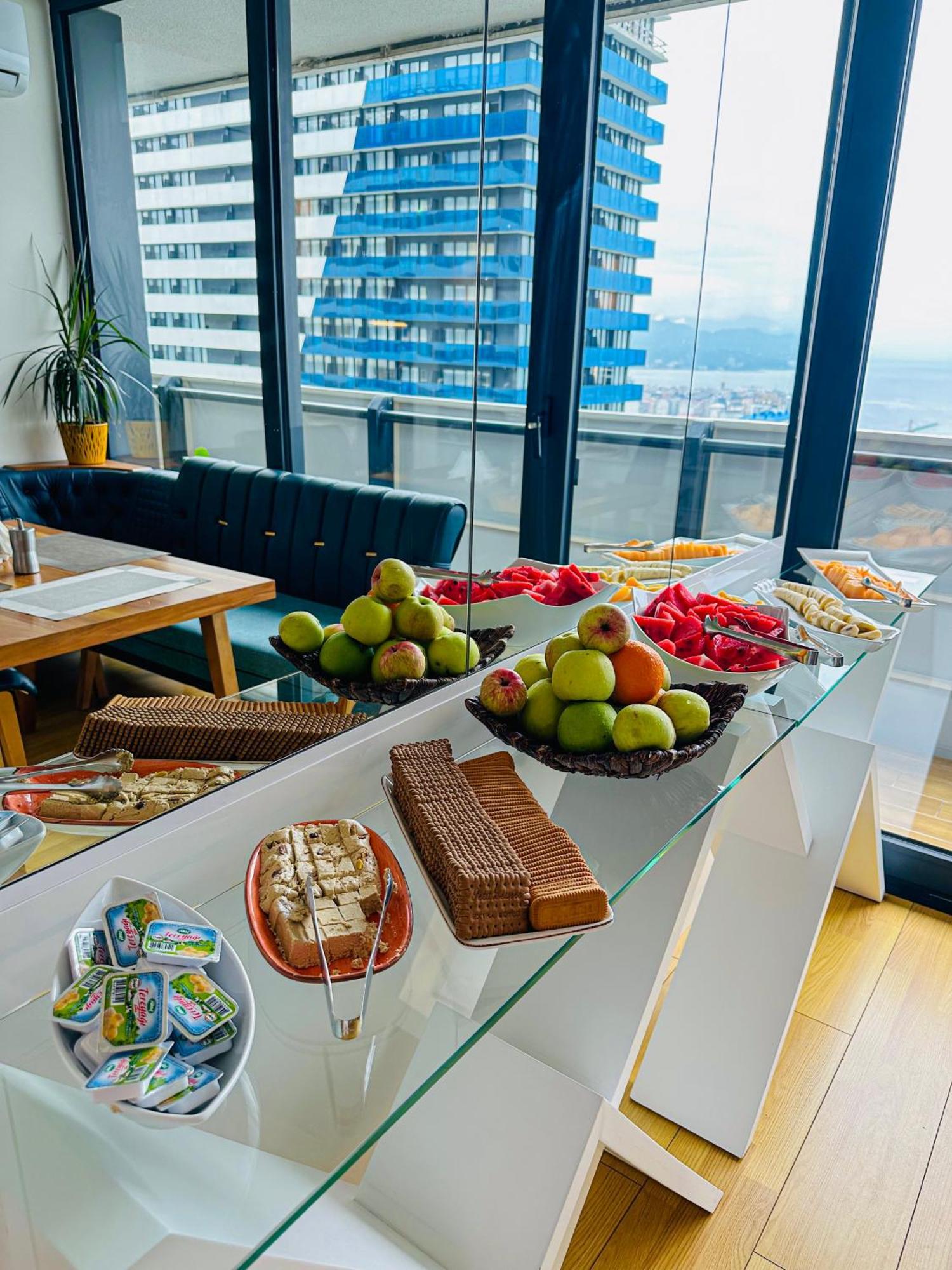 Seaside Vip Hotel Batumi Luaran gambar