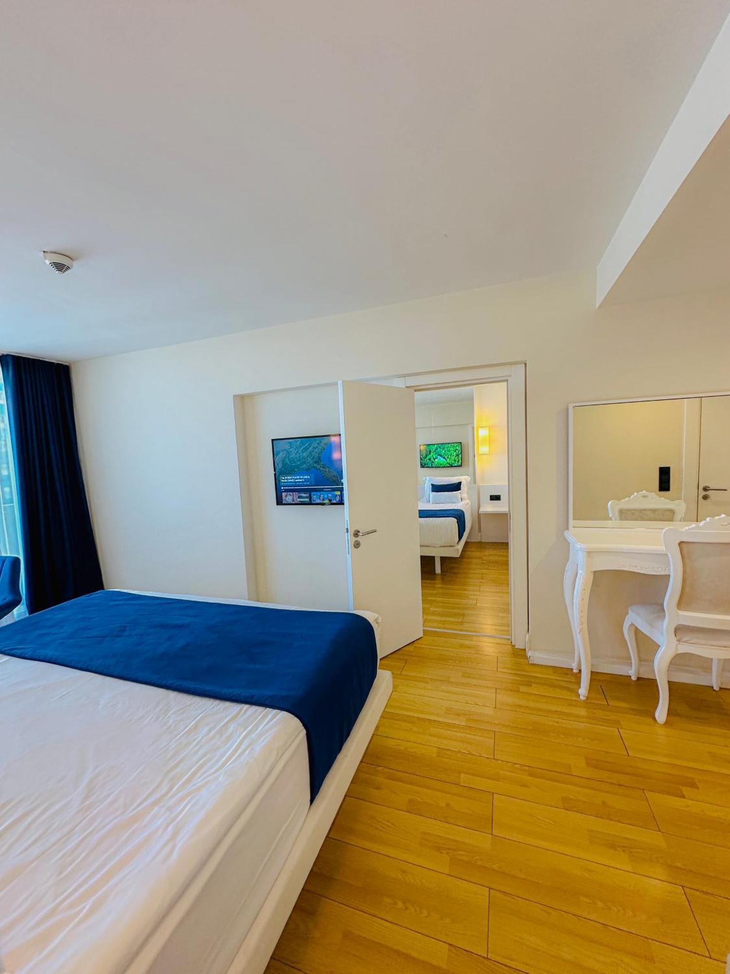 Seaside Vip Hotel Batumi Luaran gambar