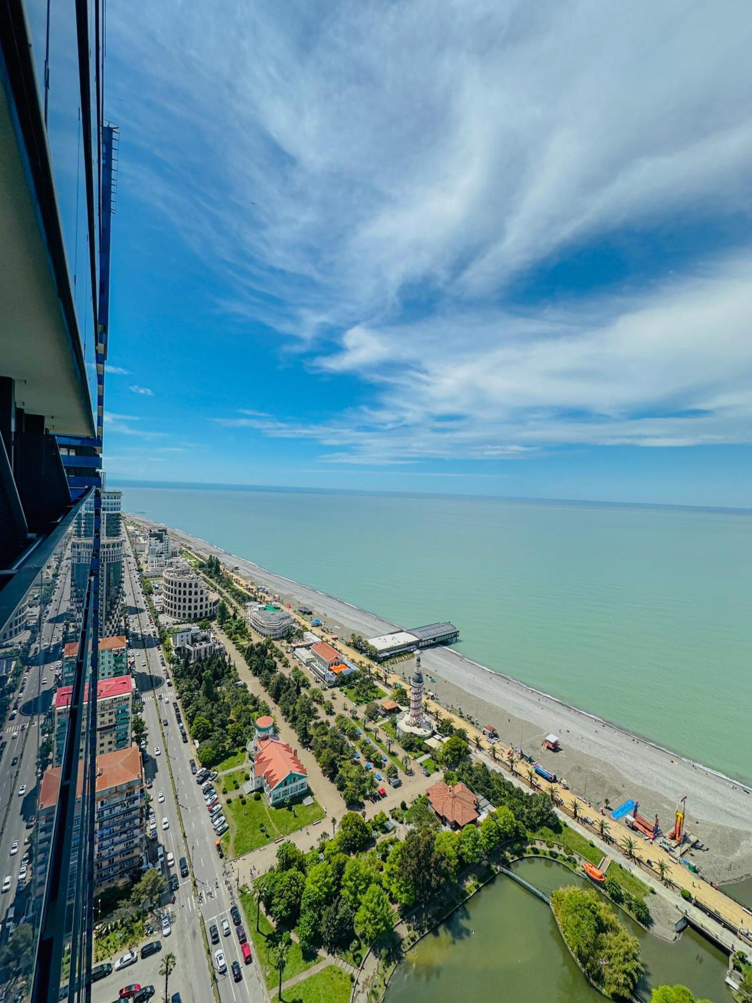 Seaside Vip Hotel Batumi Luaran gambar