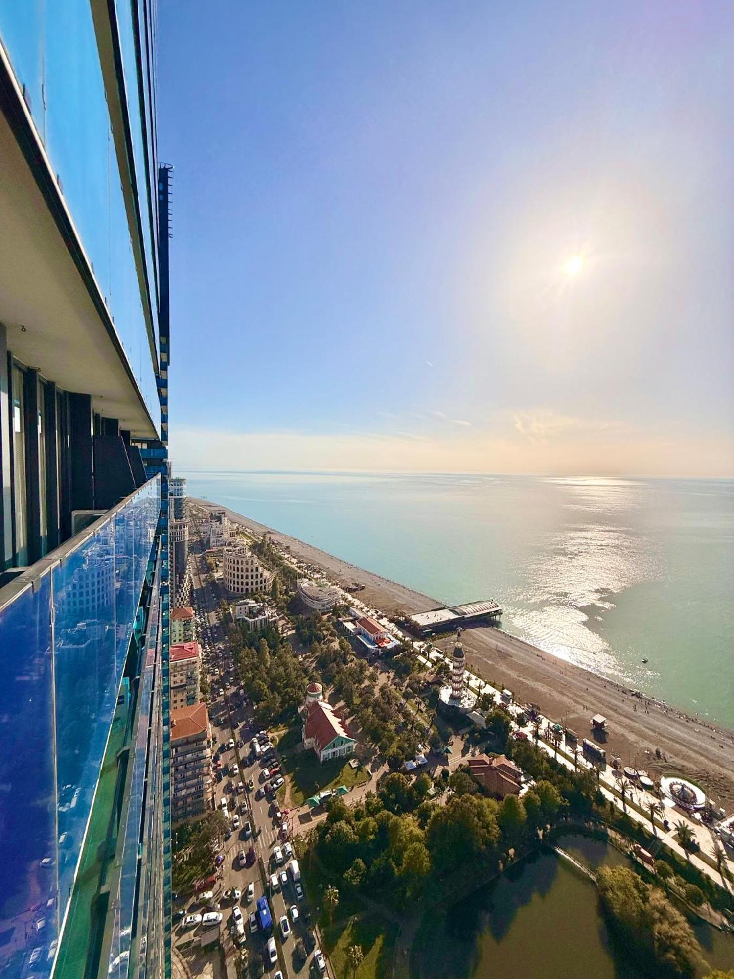 Seaside Vip Hotel Batumi Luaran gambar